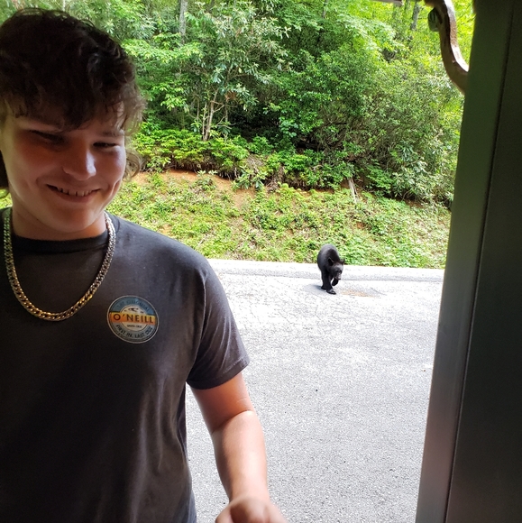 Meet your Posher, Monica - Picture 4 of 12